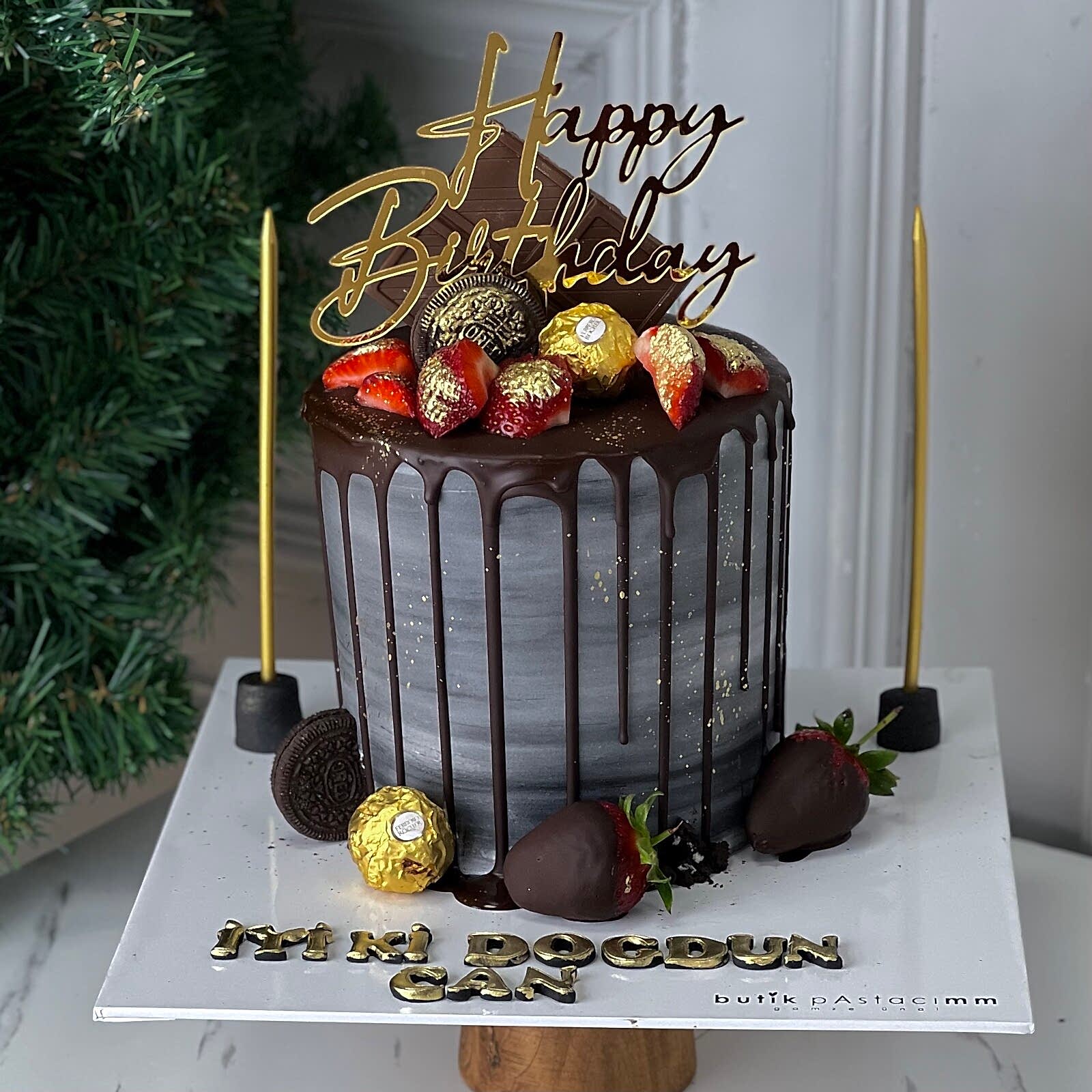 Antrasit Çikolata Akıtmalı Kremalı Erkek Pastası