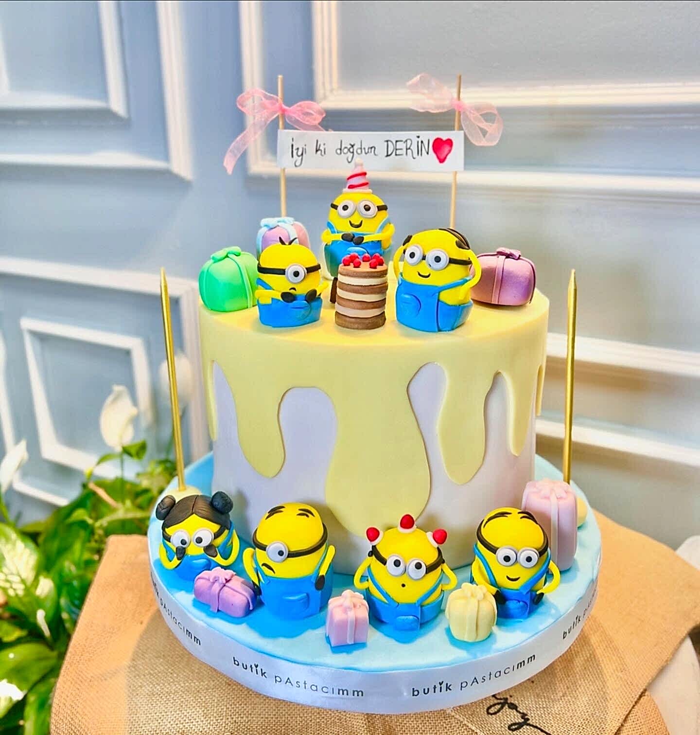 Minion Temalı Çocuk Pastası