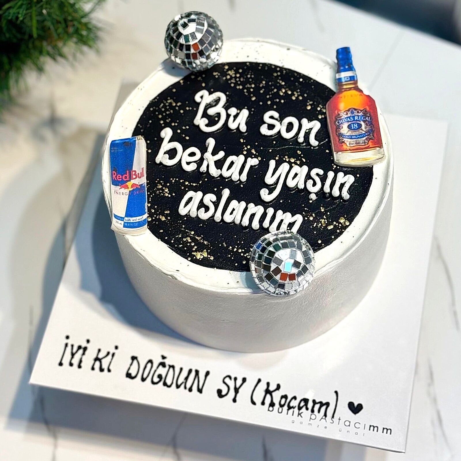 Son Bekar Yaşın Yazılı Pasta