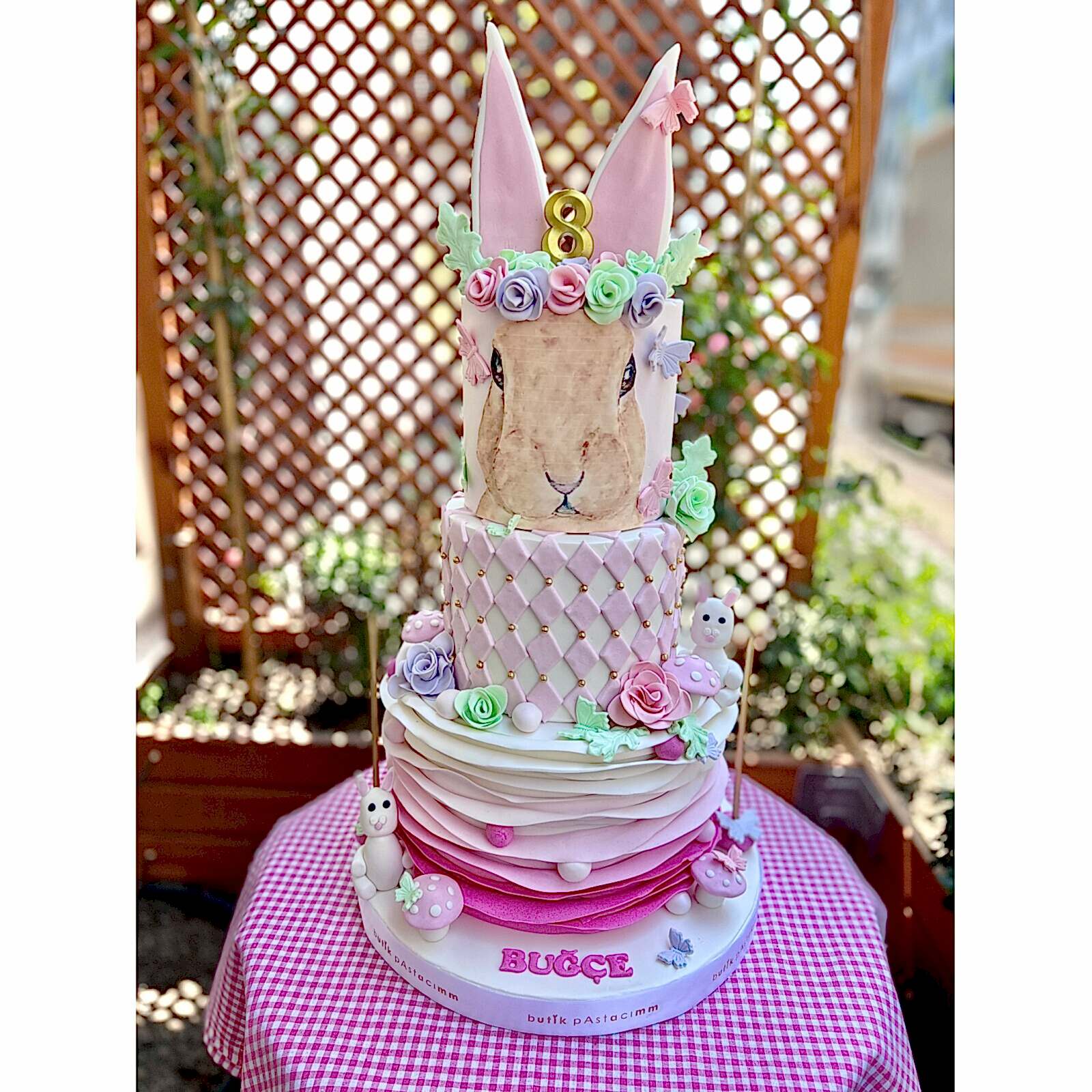 Tavşan Temalı Çocuk Pastası