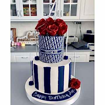 Marka Tasarımlı Pasta