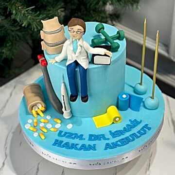 Doktor Uzmanlık Pastası