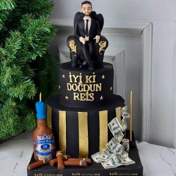 Figürlü Patron Pastası