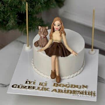 Figürlü Tasarım Pasta