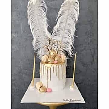 Gold Detaylı Tasarım Pasta