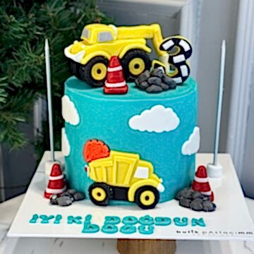 İnşaatlı Çocuk Pastası