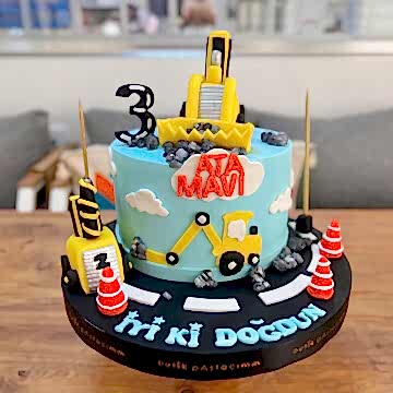 İş Makineleri Temalı Çocuk Pastası