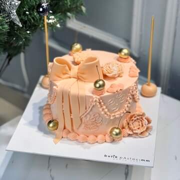 Kirazlı Mercan Rengi Pasta