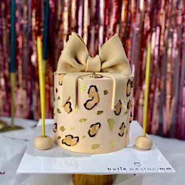 Leopar Dizaynlı Kurdele Pasta