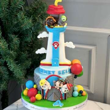 Çizgi Film Karakterli Çocuk Pastası