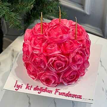 Pembe Gül Detaylı Sevgiliye Hediye Pasta