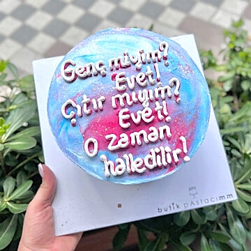 Pembe Mavi Detaylı Yazılı Pasta