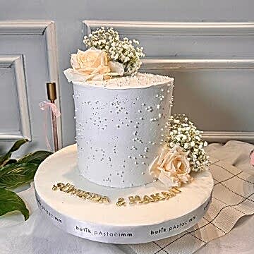 Sade Temalı Nişan Pastası