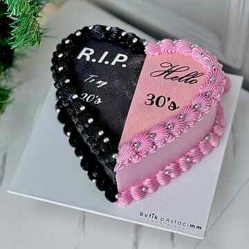 Siyah-Pembe Eğlenceli 30 Yaş Pastası