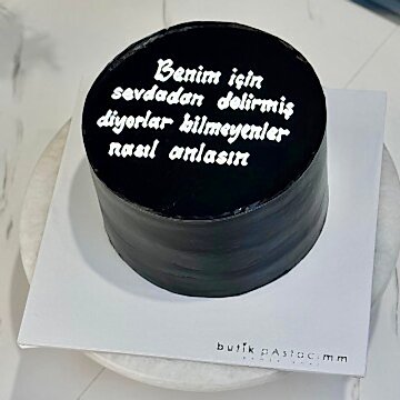 Siyah Renk Romantik Yazılı Pasta