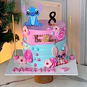 Özel Karakterli Tema Kremalı Doğum Günü Pastası