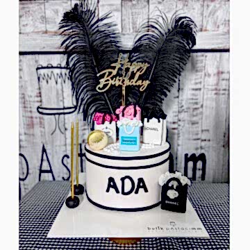 Süslü Tüylü Tasarım Pasta