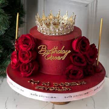 Üfleyince Etrafa Sim Saçılan Kırmızı Güllü Pasta (Simli Pasta Üfleme)