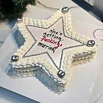 Yıldızlı Bekarlığa Veda Pastası